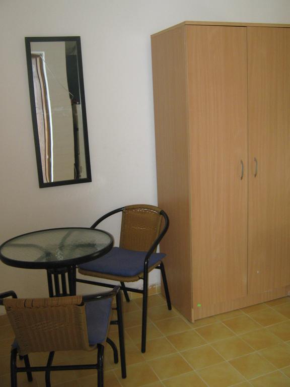 Apartments Ceca Tivat Bagian luar foto
