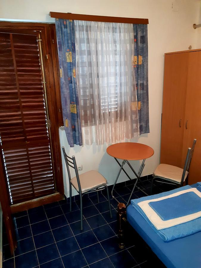 Apartments Ceca Tivat Bagian luar foto