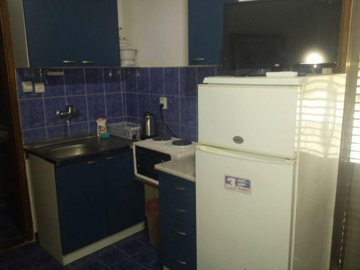 Apartments Ceca Tivat Bagian luar foto
